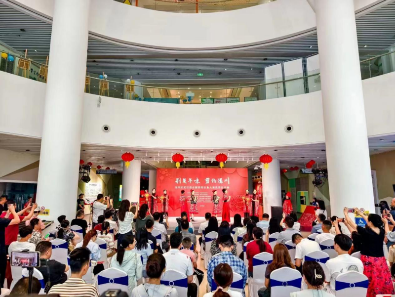 第四屆武漢都市圈剪紙作品征集大賽獲獎作品展在孝開展
